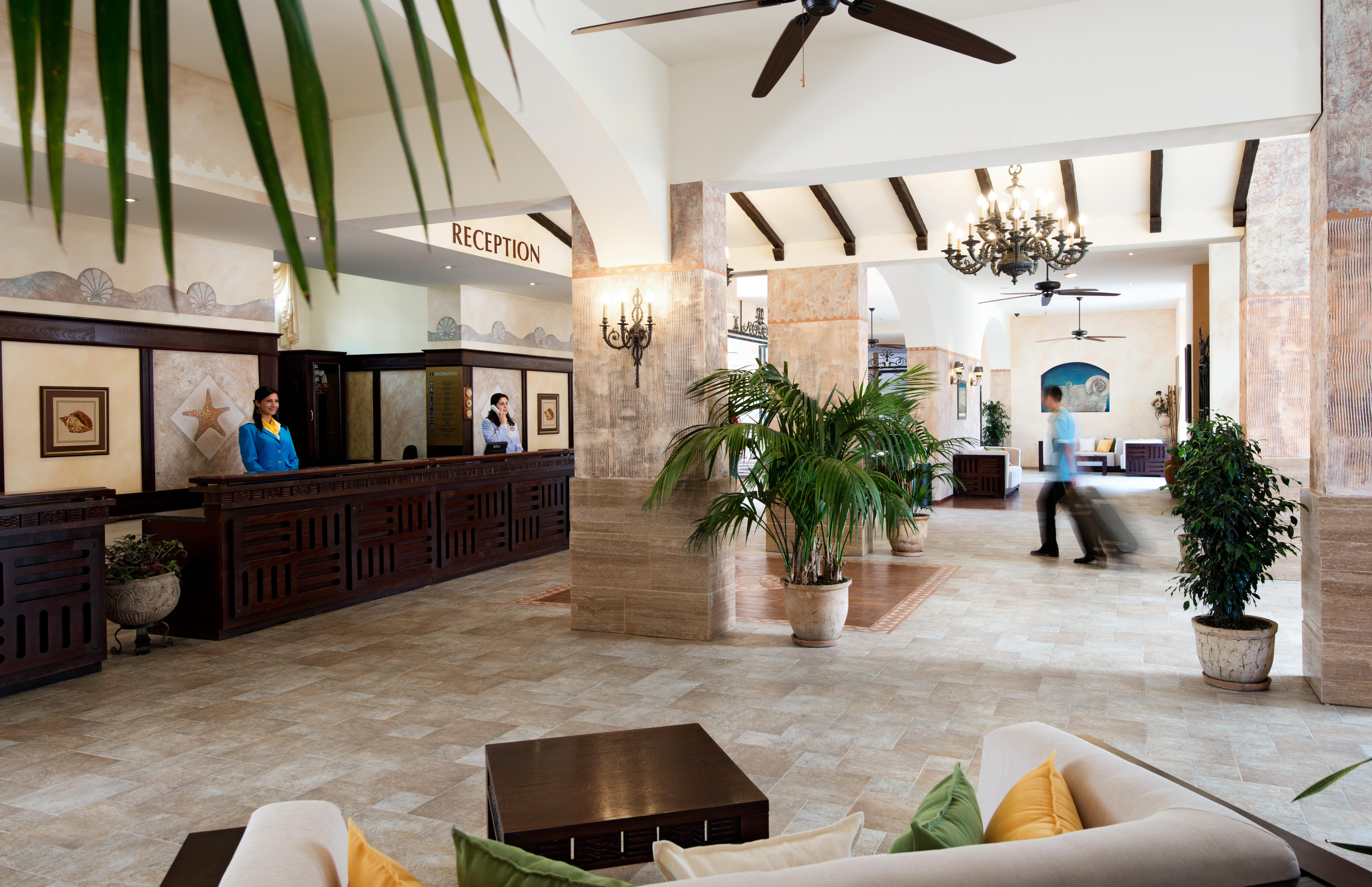 Alba Hotel 4*