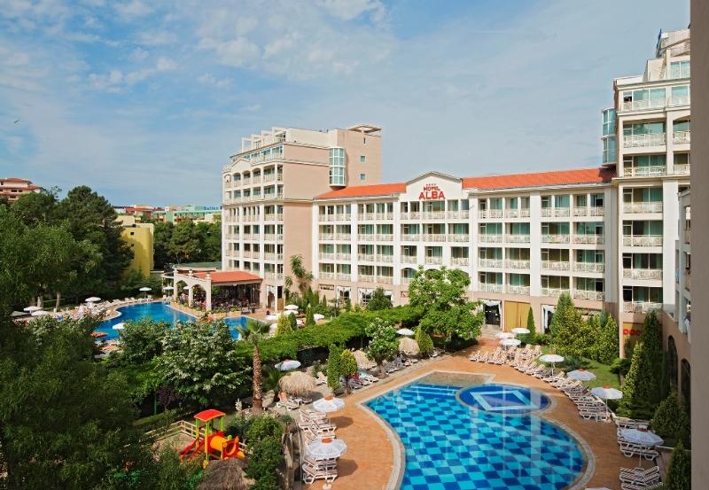 Alba - 4*