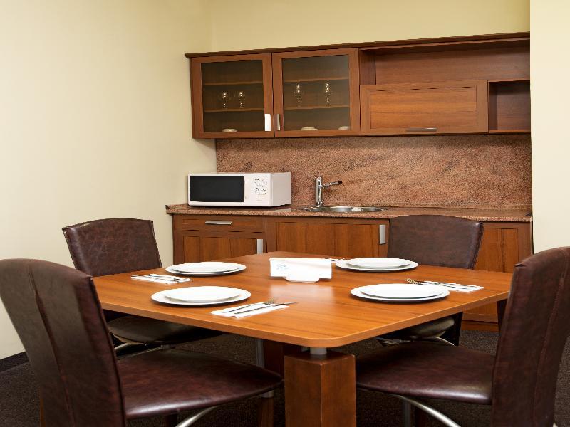 Alba Hotel 4*